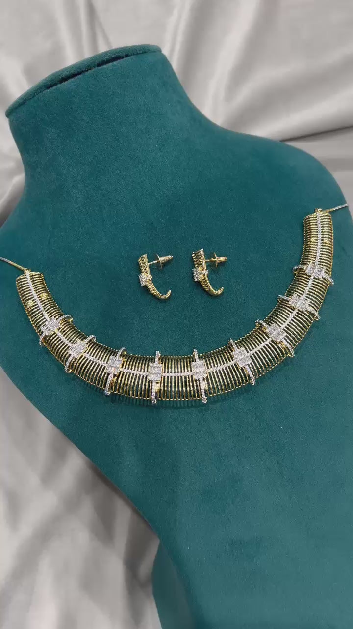 Contemporary Gold Wire Choker Necklace Set – With Baguette Diamond Detailing